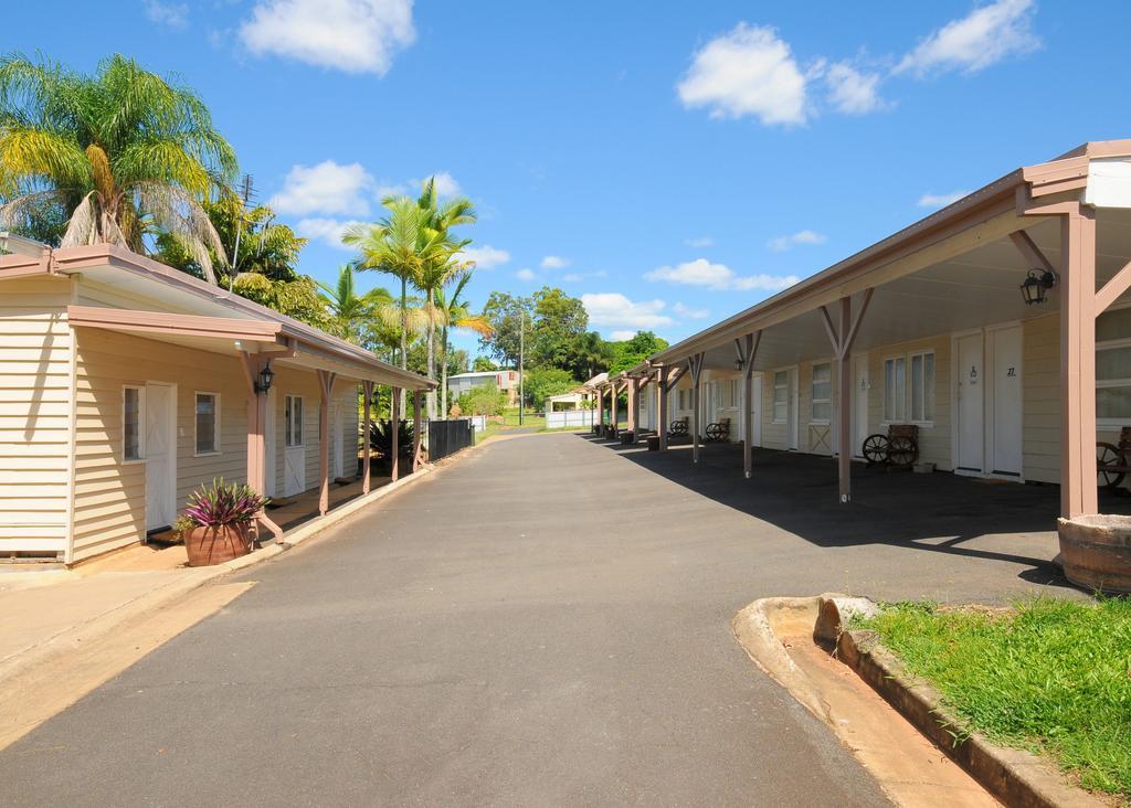 Ned Kelly'S Motel Maryborough Exterior photo